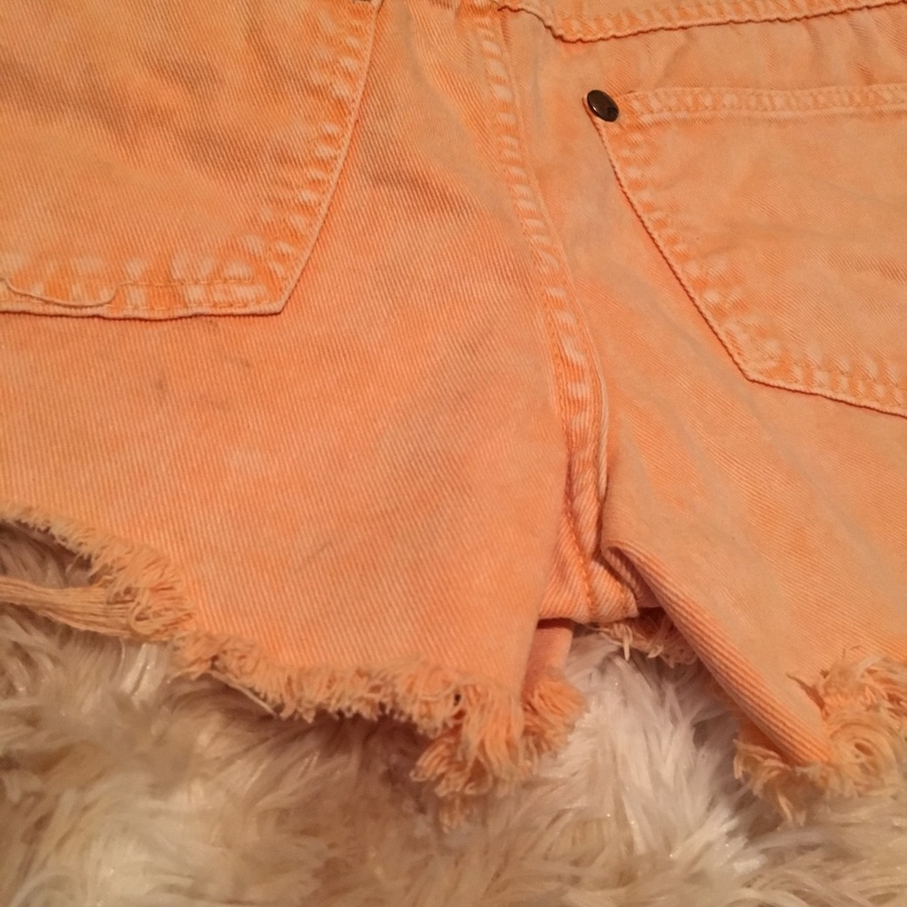 Free People shorts size 28 - Picture 5 of 8